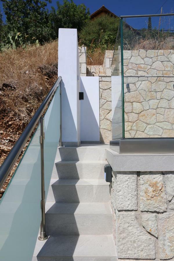 Aknato Villa Vlikhón Exterior photo